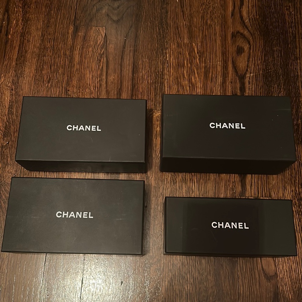 Chanel sunglass boxes